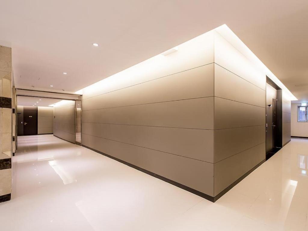 Korea Tourist Hotel Suwon Buitenkant foto