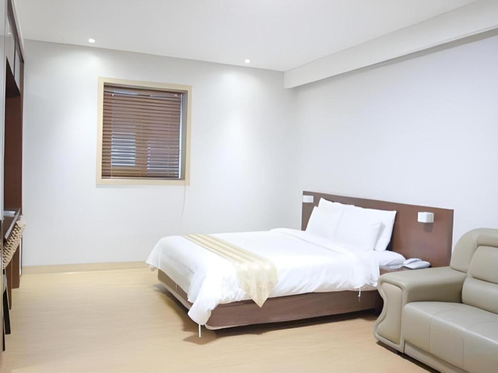 Korea Tourist Hotel Suwon Buitenkant foto
